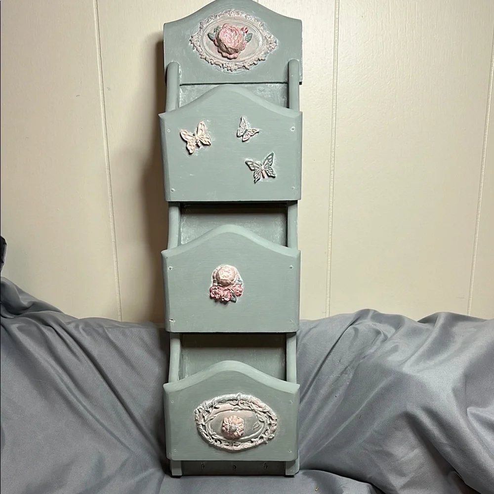 Vintage-Inspired light mint Green and Pink Wall Organizer